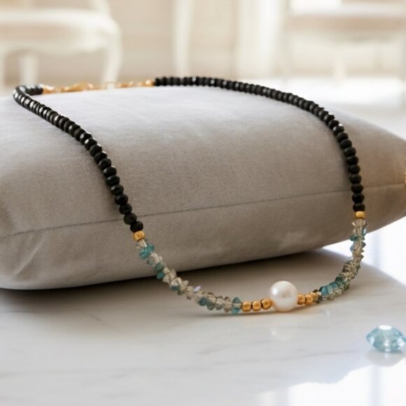 🆕️ Boho Chic Crystal & Freshwater Pearl Necklace With Gold Plated Bead Accents - Picture 11 of 11
